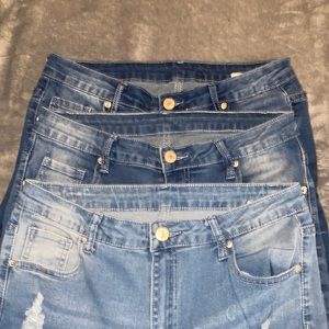 Size L, 9/10, Dark Blue, Medium Blue, Light Blue Jeans! Three new pairs !!